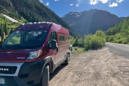Solis Pocket -2022 Winnebago-Camp in Comfort!
