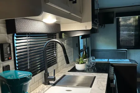 Nature's Perks 2023 Jayco 212QBW