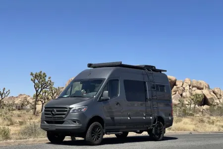Dawn - 2022 Storyteller Overland Stealth