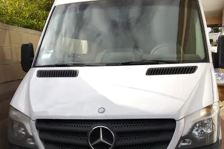 Sprinter RV Smart TV, Mini-kitchen, Delivery to LAX