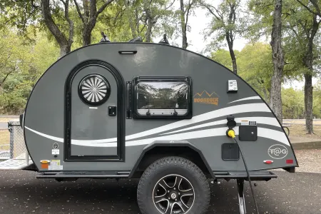 Pet Friendly Teardrop Camper with A/C - NuCamp 2023 TAG XL! - EASY TOW!