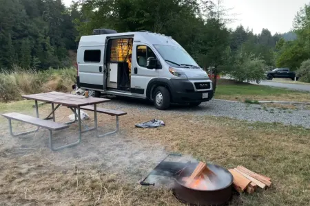 2022 Winnebago Solis Pocket Camper Van Ready for your next adventure!