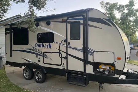 2016 Keystone RV Outback Ultra-Lite