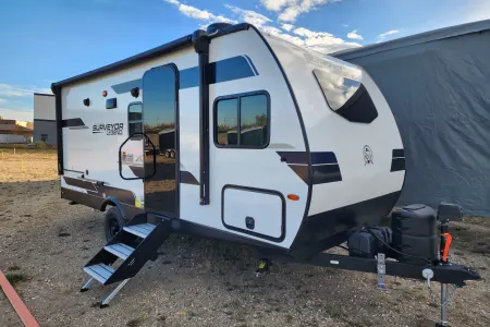 2024 Forest River Surveyor Legend with Solar Power, SUV TOWABLE