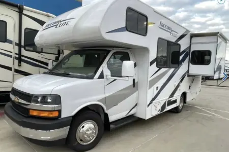 The Adeline - 2023 22' Class C - Beautifully Equipped!!