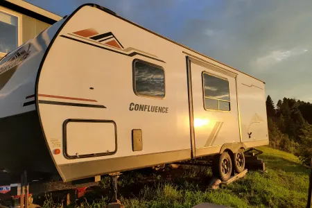 2022 KZ Confluence - Enjoy Big Sky Country In Style!
