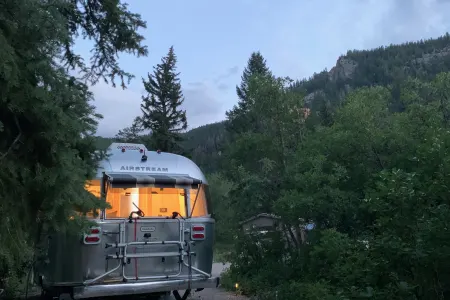 Airstream Globetrotter - 30’