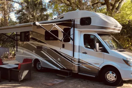 2016 Winnebago View, Mercedes Sprinter, near Ohio Parks