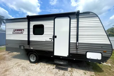 2023 Dutchmen Coleman Lantern LT