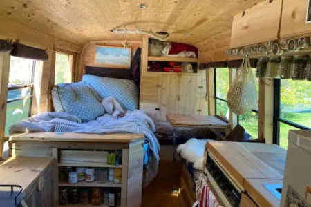 Cabin on wheels