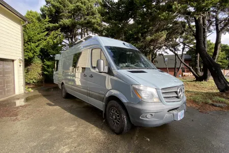 Mercedes Sprinter 170 Touring/Camping