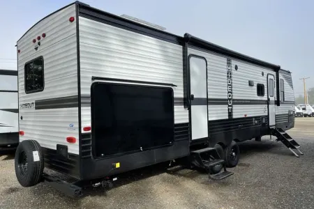 2022 Keystone Hideout 318BR