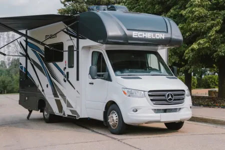 2024 Mercedes Benz THOR ECHELON