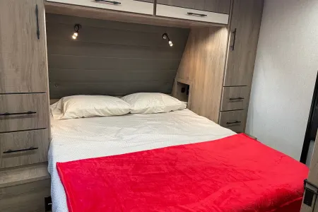 Cozy Bunkhouse