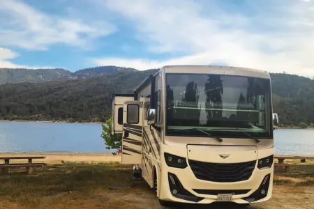 Boondocking's Dream:FREE Mega Solar Power, Free WiFi, Free Full Outdoor Kit
