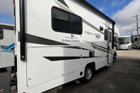 2025 Coachmen Freelander(insurance included)