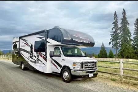 2023 Thor Fourwinds Camping RV 31E