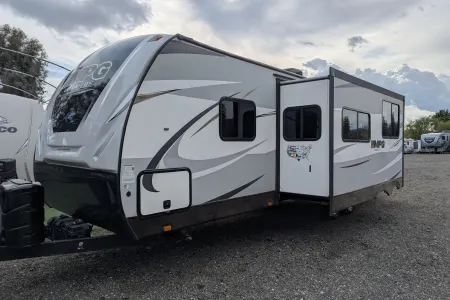MPG Ultra lite Bunkhouse