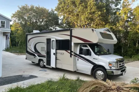 2020 Coachmen RV - Leprechaun 260RS Ford 350