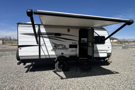 Jayco Jay flight 174BH travel trailer