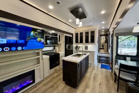 Hideaway-We Deliver To Fort Wilderness!