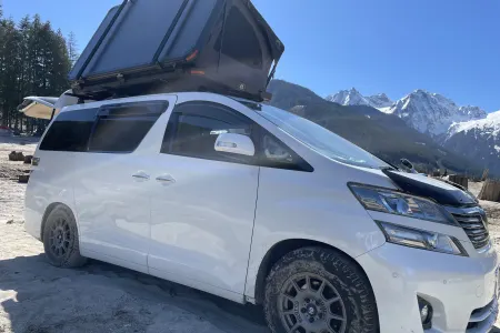 Toyota Vellfire family campervan(Right hand drive) All-In-One Camper