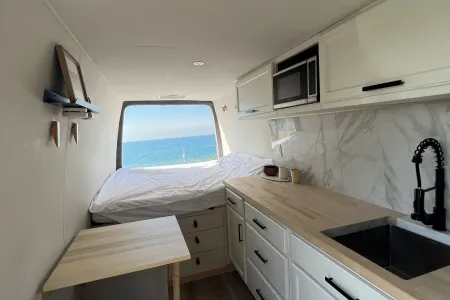 Sprinter RV Van for Unforgettable Adventures!