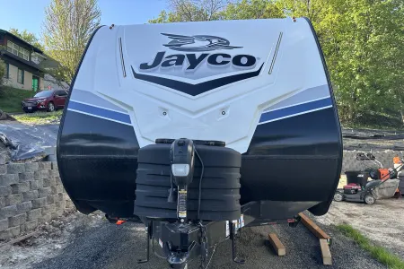 2024 Alcantar Jayco Jayfeather