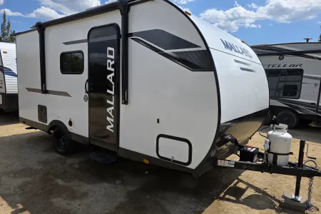 Awesome OFF GRID light weight trailer! BUILT FOR DRY CAMPING!