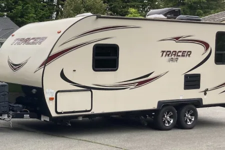 22" Tracer Air Travel Trailer