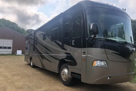 38ft diesel pusher with bunks