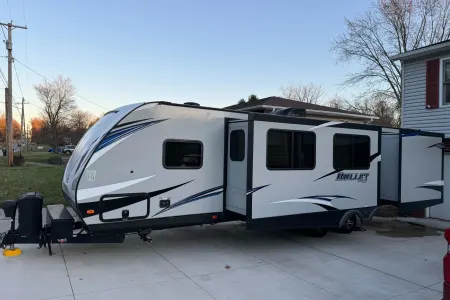 Spacious 2019 Keystone Bullet 308BHS
