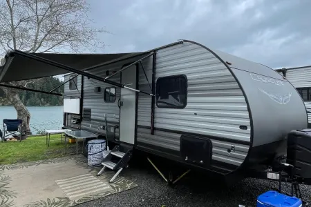 2020 28ft Forest River Salem Cruise Lite with Bunk Beds and Outdoor Kitchen