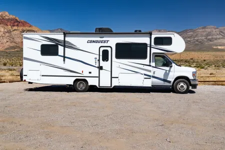 Sleeps 6 - 2024 Gulf Stream conquest 6280LE-PHX12019
