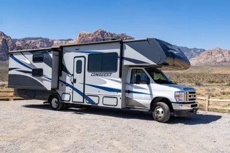 Sleeps 8 - 2024 Gulf Stream Conquest 63111-LV25826