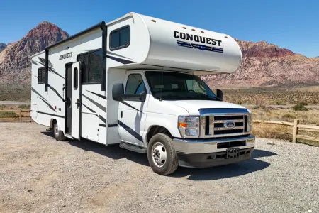 Sleeps 6 - 2024 Gulf Stream conquest 6280LE-LV39077