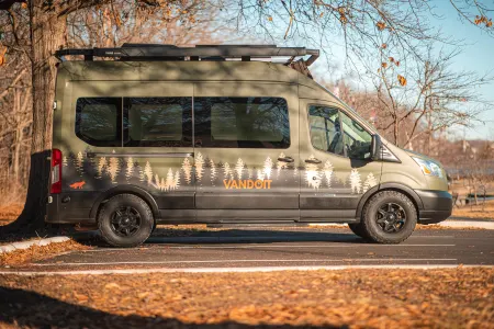 2019 Ford Transit - Vandoit High Roof LIV