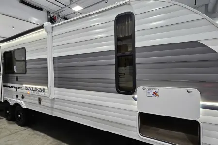Forest River 26ICE (ICE2) Sleeps 8