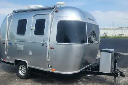 2018 Airstream Sport