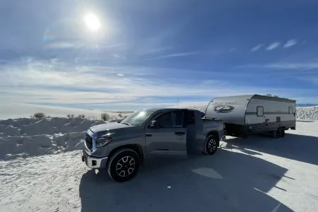 2021 travel trailer with slide out, independent masterroom
