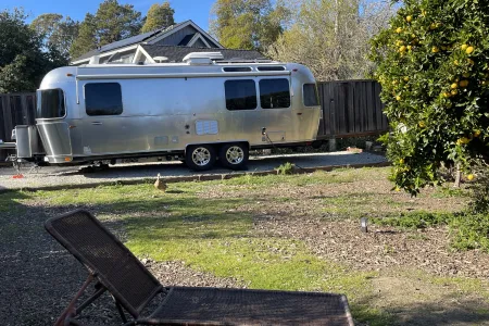 Upgraded 2017 Airstream International Serenity 25ft FB