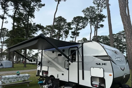 2025 Jayco Jay Flight SLX - Adventure Seeker