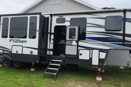 Lakes retreat