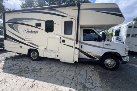 2018 Coachmen Freelander