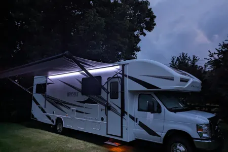 Entegra Odyssey 31F - Sleeps 10, Bunkhouse, Delivery/Setup Available