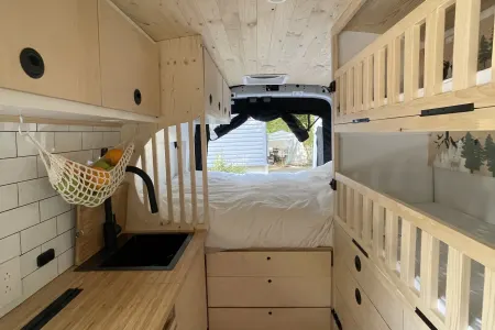 Webster - 4 season with full autonomy family campervan