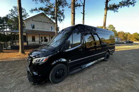 2025 Mercedes Ultimate Coach: 10 Seats, Wi-Fi, Bath, Smart TV