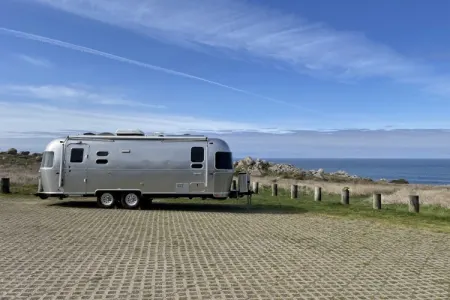 25' International