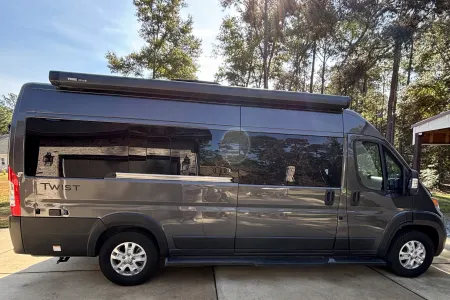 Thor Twist Campervan