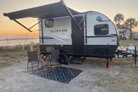 Castaway Coastal Cruiser